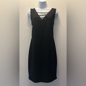 Jessica Simpson, LBD size L